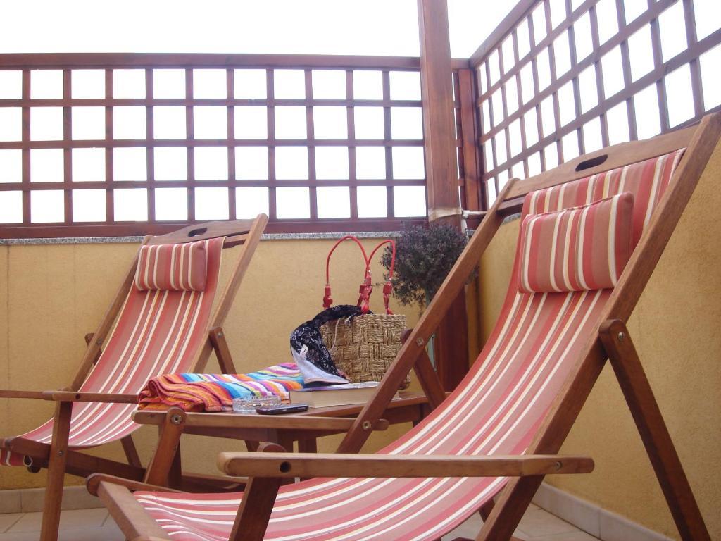 Casa Vacanze Il Giardino Dei Girasoli مارينا دي راغوزا الغرفة الصورة
