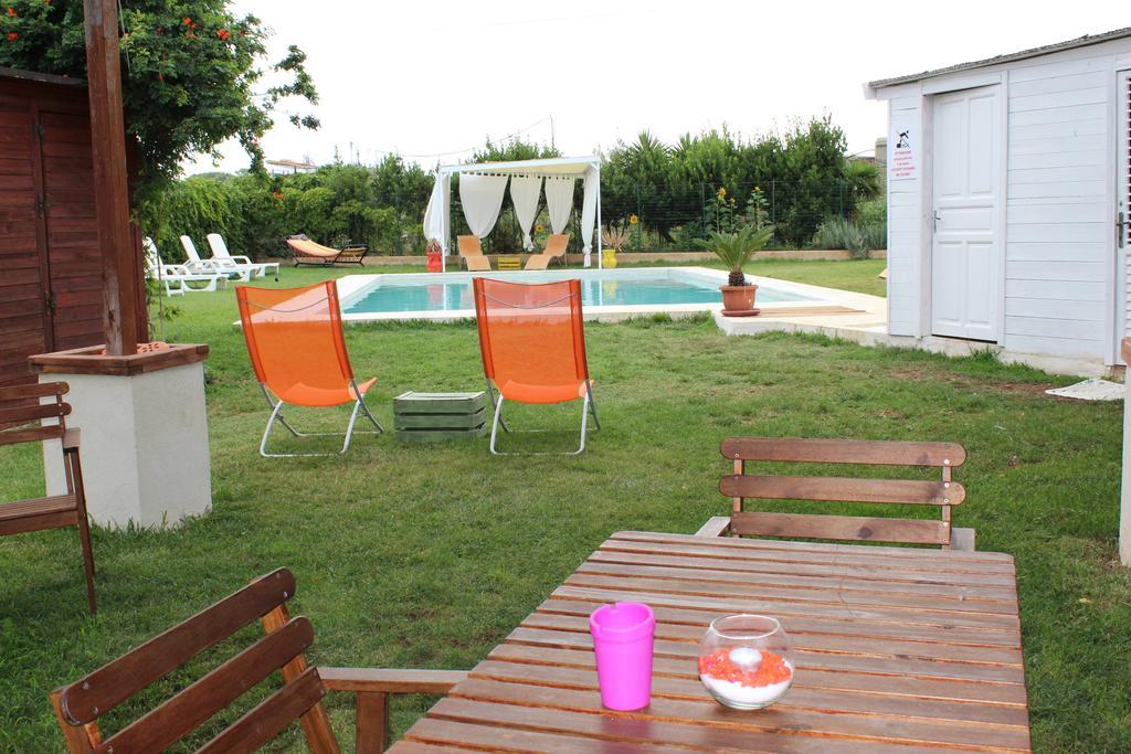 Casa Vacanze Il Giardino Dei Girasoli مارينا دي راغوزا المظهر الخارجي الصورة