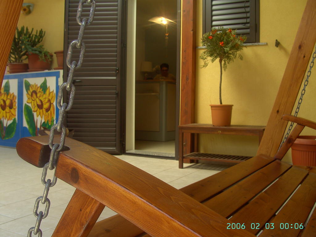 Casa Vacanze Il Giardino Dei Girasoli مارينا دي راغوزا المظهر الخارجي الصورة